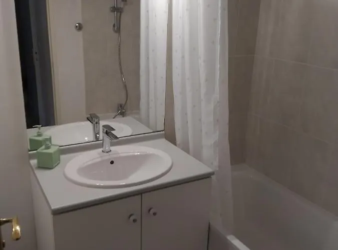 Apartment A Poitiers, 2 Chambres, Tres Bel De 65 M2 *